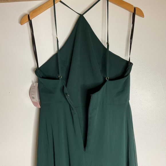Dessy Lovely Lux Chiffon Halter backless Adjust Strap Maxi Evergreen Dress NWT 4 - Picture 6 of 9